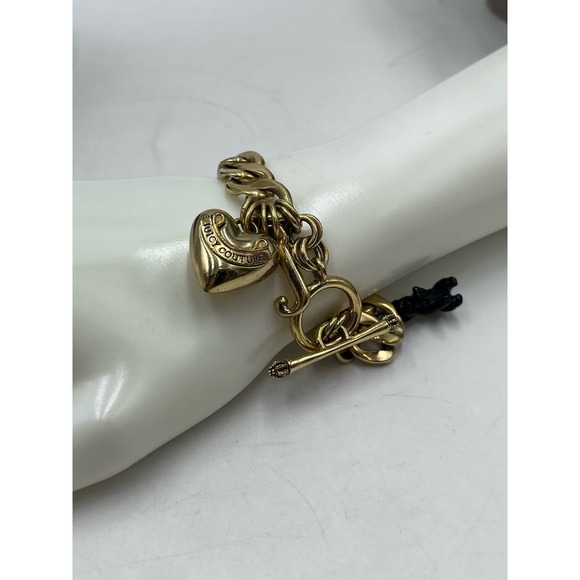 Juicy Couture Puffed Tennis Racquet Scottie Dog Heart Toggle Gold Tone Bracelet - Picture 2 of 14